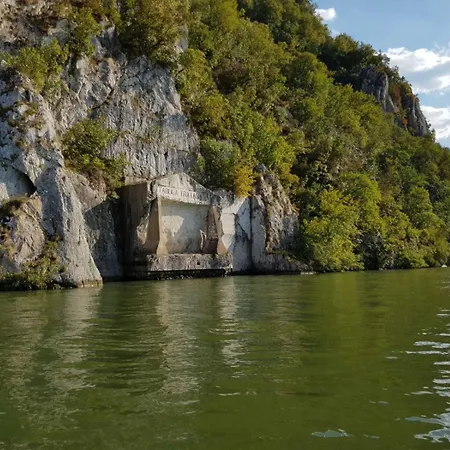 Nena Appartamento Kladovo